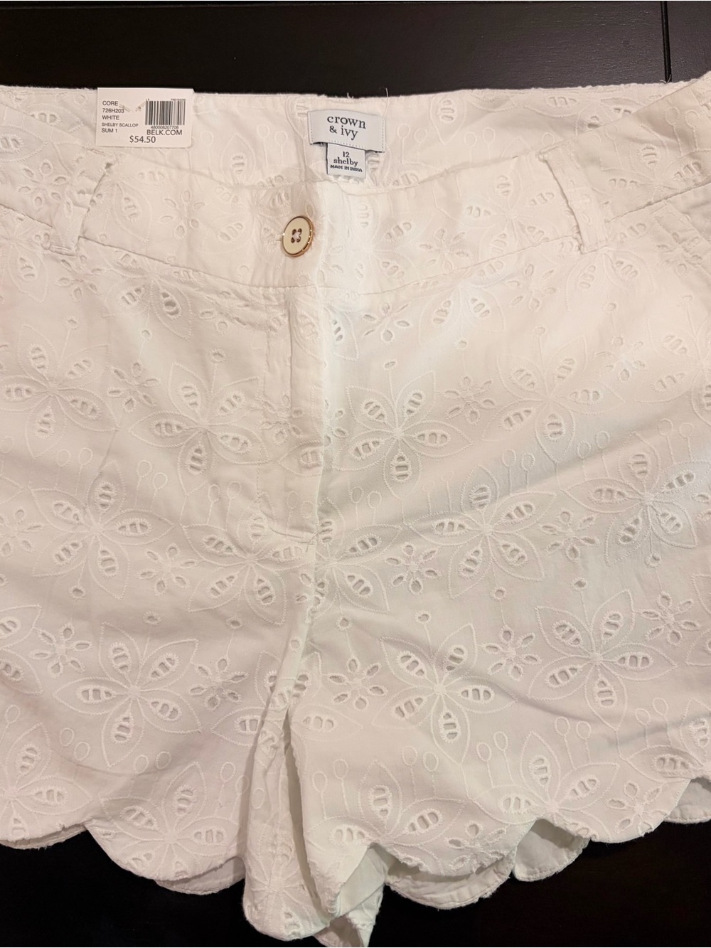 crown & ivy White Eyelet Scalloped-Hem Skort